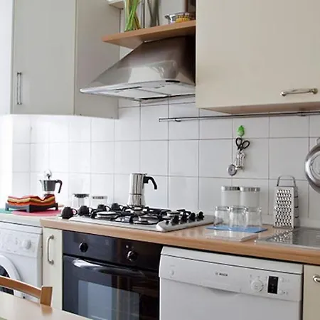 Kamchu Apartments: Ada Pensionat *