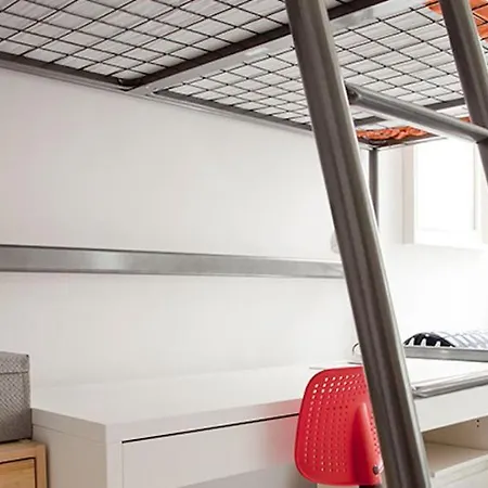 Kamchu Apartments: Ada 招待所