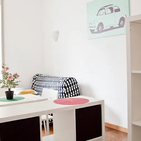 Kamchu Apartments: Ada