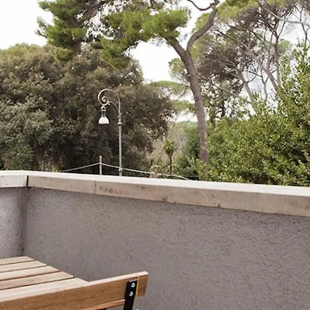 Kamchu Apartments: Ada Guest house Rome