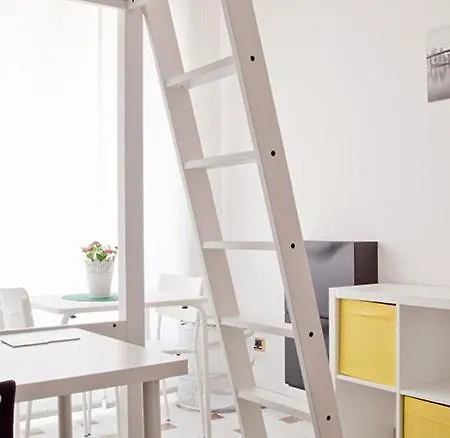 Kamchu Apartments: Ada Rome