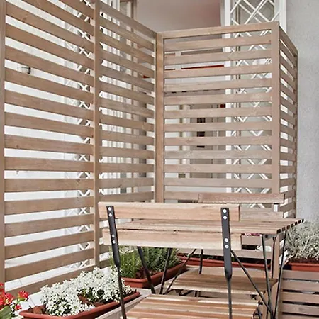 Kamchu Apartments: Ada