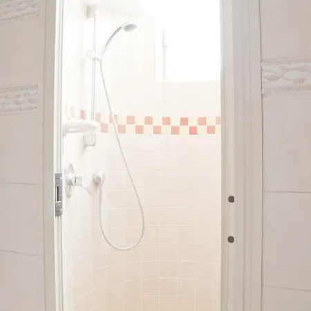 Pensión Kamchu Apartments: Ada Roma
