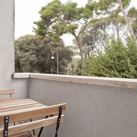 Kamchu Apartments: Ada Vendégház