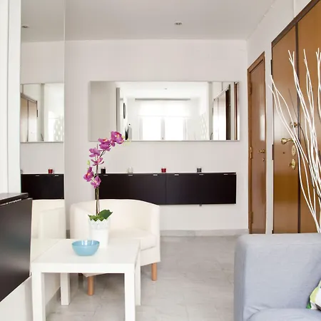 Kamchu Apartments: Ada * Róma